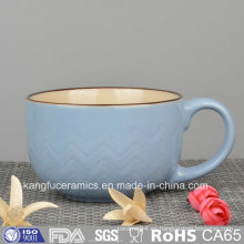 Taza de porcelana esmaltada de color hermoso